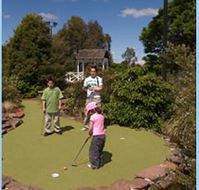 Wetlands Mini Golf - Airlie Beach Holiday