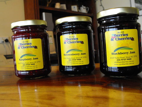Blue Hills Berries & Cherries - Airlie Beach Holiday 1