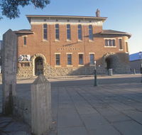 Albany Courthouse - Airlie Beach Holiday