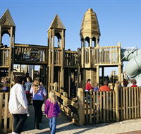Jubilee Park Adventure Playground - Airlie Beach Holiday