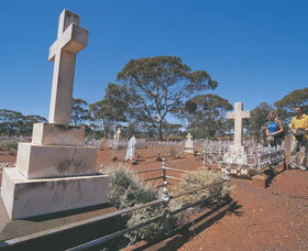 Coolgardie Cemetery - Airlie Beach Holiday 0