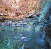 Dales Gorge and Circular Pool - Airlie Beach Holiday
