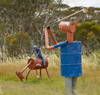 Tin Horse Highway - Airlie Beach Holiday
