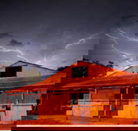 Red Dirt Photographic Gallery - Airlie Beach Holiday