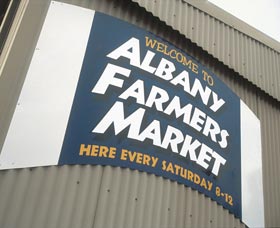 Albany Farmers Market - Airlie Beach Holiday 0