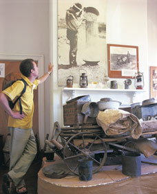 Goldfields Exhibition Museum - Airlie Beach Holiday 0