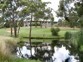 Flagstaff Hill Golf Club And Koppamurra Ridgway Restaurant - Airlie Beach Holiday 0