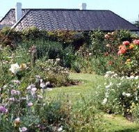 Rosedown Gardens - Airlie Beach Holiday