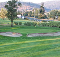 New Town Bay Golf Club - Airlie Beach Holiday