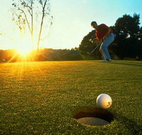 King Island Golf  Bowling Club Incorporated - Airlie Beach Holiday