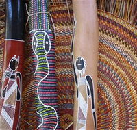 Didgeridoo Hut and Art Gallery - Airlie Beach Holiday