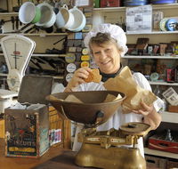 Samford District Historical Museum Society Incorporated - Airlie Beach Holiday