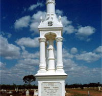 Charters Towers Cemetery - Airlie Beach Holiday