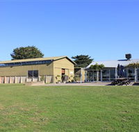 Train Trak Wines - Airlie Beach Holiday