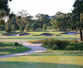 Huntingdale Golf Club - Airlie Beach Holiday 0