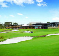 Peninsula Kingswood Country Golf Club - Airlie Beach Holiday