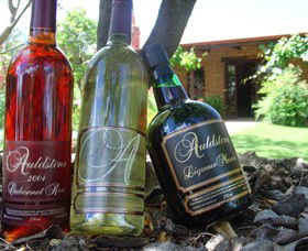 Auldstone Cellars - Airlie Beach Holiday 0