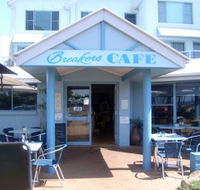 Breakers Cafe and Restaurant - Airlie Beach Holiday