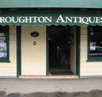 Broughton Antiques - Airlie Beach Holiday