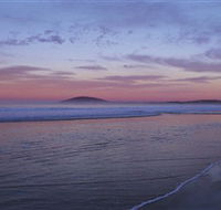 Seven Mile Beach National Park - Airlie Beach Holiday