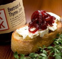 Piknik - Airlie Beach Holiday