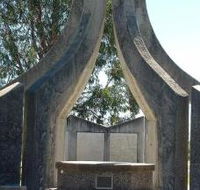 Inverell and District Bicentennial Memorial - Airlie Beach Holiday