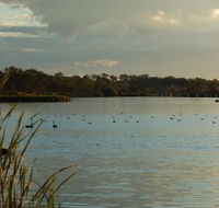 Lake Inverell Reserve - Airlie Beach Holiday