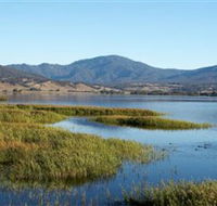 Khancoban Pondage - Airlie Beach Holiday