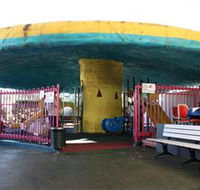 The Giant Mushroom - Airlie Beach Holiday