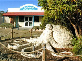 Artworks Gallery - Airlie Beach Holiday 0