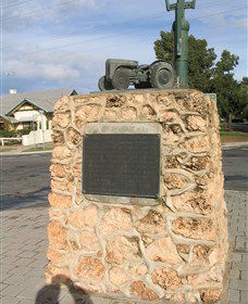 Ferguson Tractor Monument - Airlie Beach Holiday 2