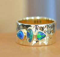 Lost Sea Opals - Airlie Beach Holiday