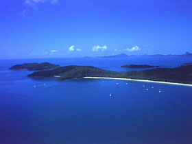 Whitehaven Beach - Airlie Beach Holiday 3