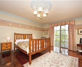 Barcaldine House - Airlie Beach Holiday 7