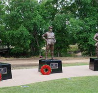 VC Memorial Park - Honouring Our Heroes - Airlie Beach Holiday
