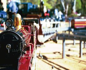 Willans Hill Miniature Railway - Airlie Beach Holiday 1