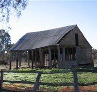 Cobb and Co Stables Morven - Airlie Beach Holiday