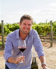 Austins & Co. - Airlie Beach Holiday 2