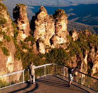 Echo Point lookout Three Sisters - Airlie Beach Holiday