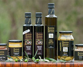 Bunna Bunoo Olive Grove - Airlie Beach Holiday 0