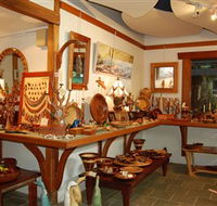 The Woodcraft Gallery - Airlie Beach Holiday