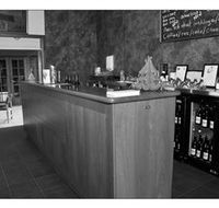 Roses Vineyard and Animal Farm - Airlie Beach Holiday