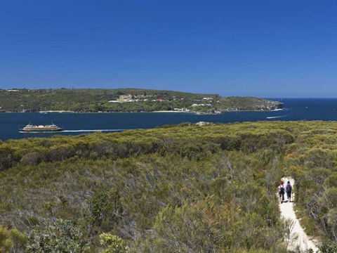 Sydney Coast Walks - Airlie Beach Holiday 7