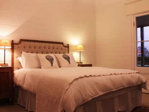 All Saints Bed And Breakfast - Airlie Beach Holiday 1