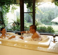 Nundoobah Retreat - Airlie Beach Holiday