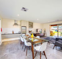 Howlong Golf Resort - Airlie Beach Holiday