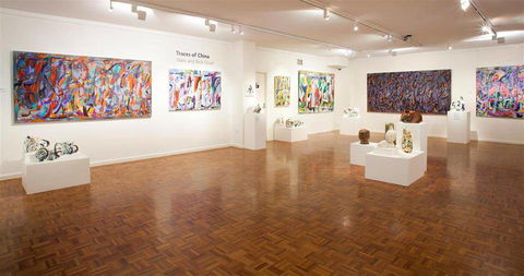 Noosa Regional Gallery - Airlie Beach Holiday 3