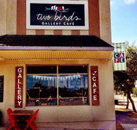 Two Birds Gallery - Airlie Beach Holiday