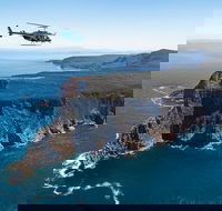 30-Minute Two Capes and Tasman Helicopter Flight from Port Arthur - Airlie Beach Holiday