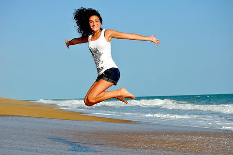 Adelaide Beach Tour - Airlie Beach Holiday 0